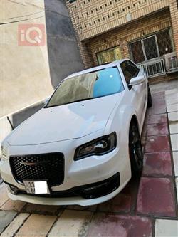 كرايسلر 300